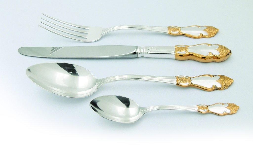 Купить серебряные столовые приборы